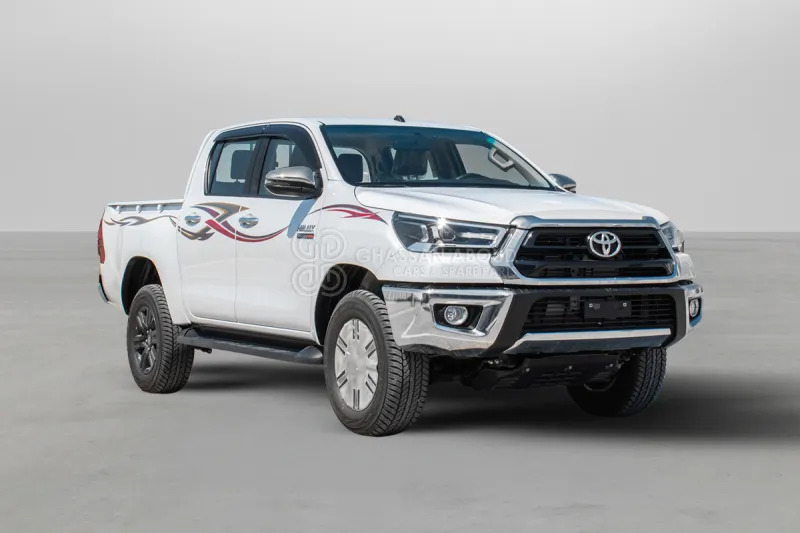 Toyota Hilux 4X4 Double Cabin - Pickup, Duplakabinos kisteherautó: 1 kép. Toyota Hilux 4X4 Double Cabin - Pickup, Duplakabinos kisteherautó: 1 kép.