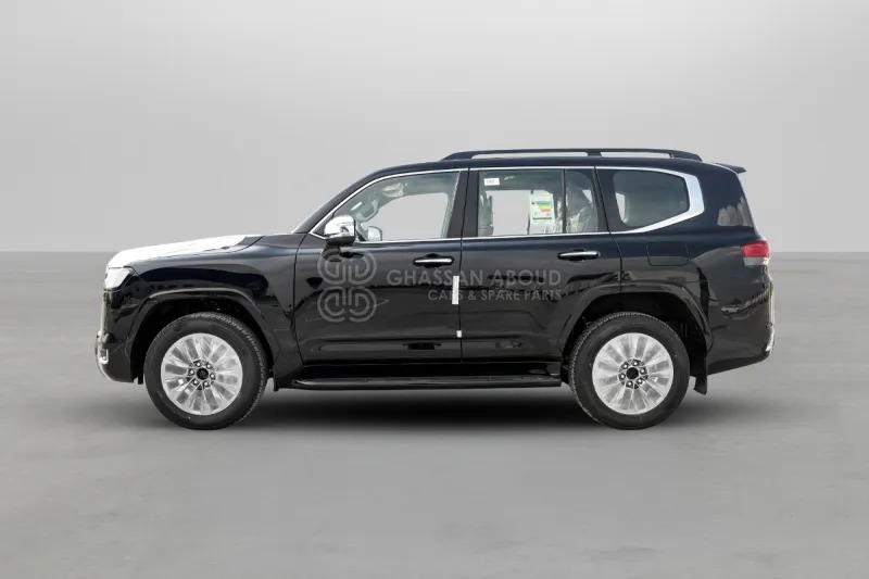 Toyota Land Cruiser 300 - Terepjáró/ SUV: 4 kép. Toyota Land Cruiser 300 - Terepjáró/ SUV: 4 kép.