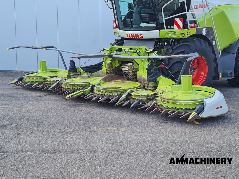 Claas Orbis 750 i63 - Kukorica adapter: 1 kép. Claas Orbis 750 i63 - Kukorica adapter: 1 kép.