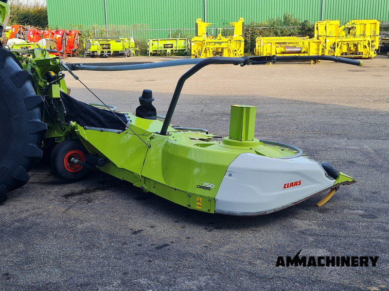 Claas Orbis 750 i63 - Kukorica adapter: 3 kép. Claas Orbis 750 i63 - Kukorica adapter: 3 kép.