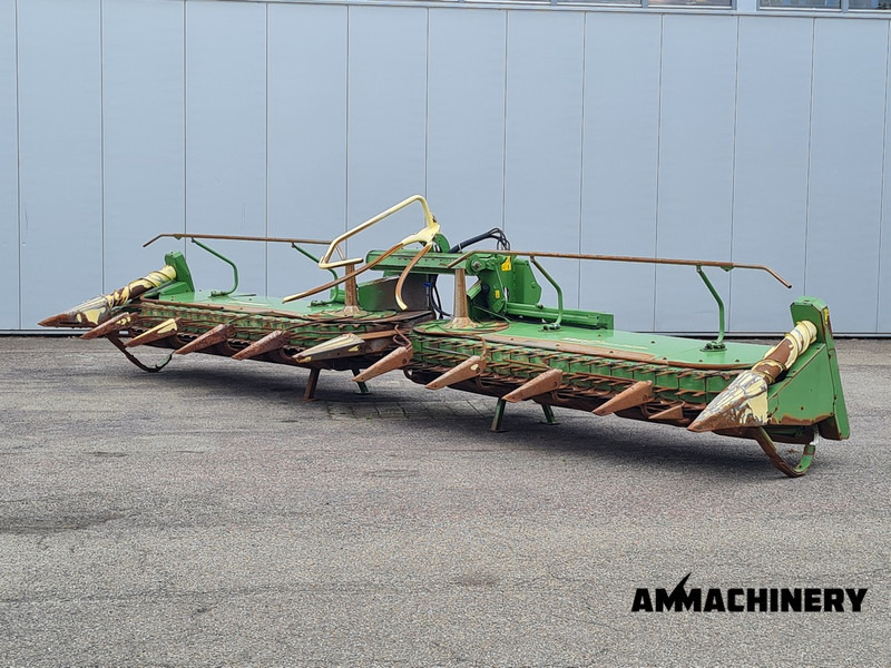 Krone EC7500 corn header - Kukorica adapter: 1 kép. Krone EC7500 corn header - Kukorica adapter: 1 kép.