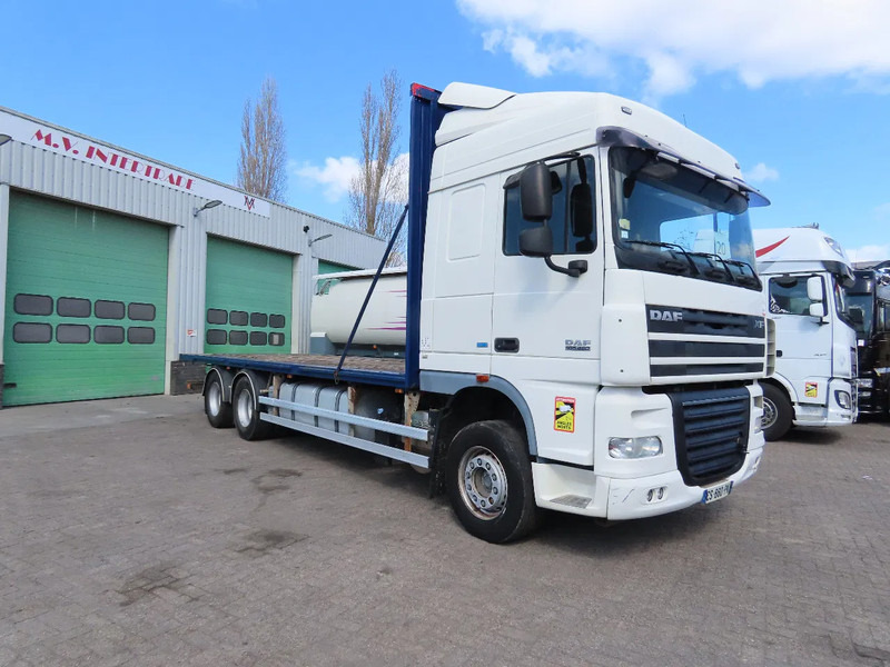 DAF XF 105.460 654164 km EEV Euro5 , 6x2, Retarder, towbar. FRANCE truck! - Platós teherautó: 1 kép. DAF XF 105.460 654164 km EEV Euro5 , 6x2, Retarder, towbar. FRANCE truck! - Platós teherautó: 1 kép.