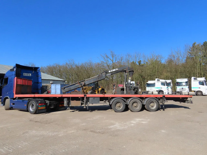 Kaiser HIAB 175, REMOTE control, retractable - Platós félpótkocsi: 3 kép. Kaiser HIAB 175, REMOTE control, retractable - Platós félpótkocsi: 3 kép.