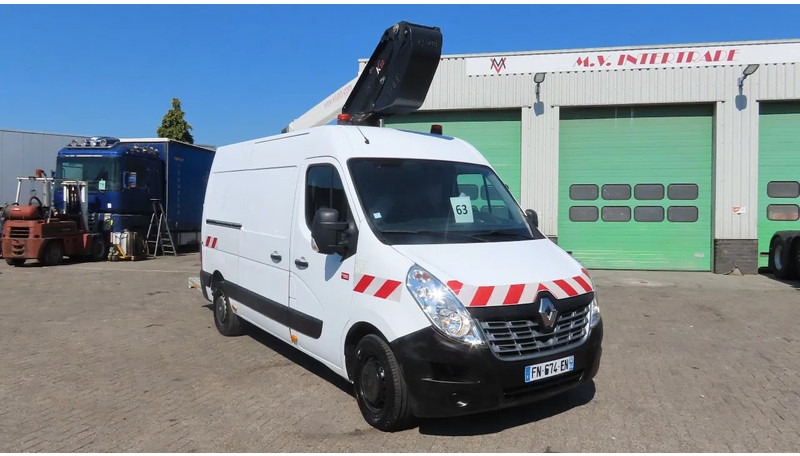 Renault Master 10,5 m,3 SEATS, KLUBB, 3500 kg, euro6 - Kisteherautó: 2 kép. Renault Master 10,5 m,3 SEATS, KLUBB, 3500 kg, euro6 - Kisteherautó: 2 kép.