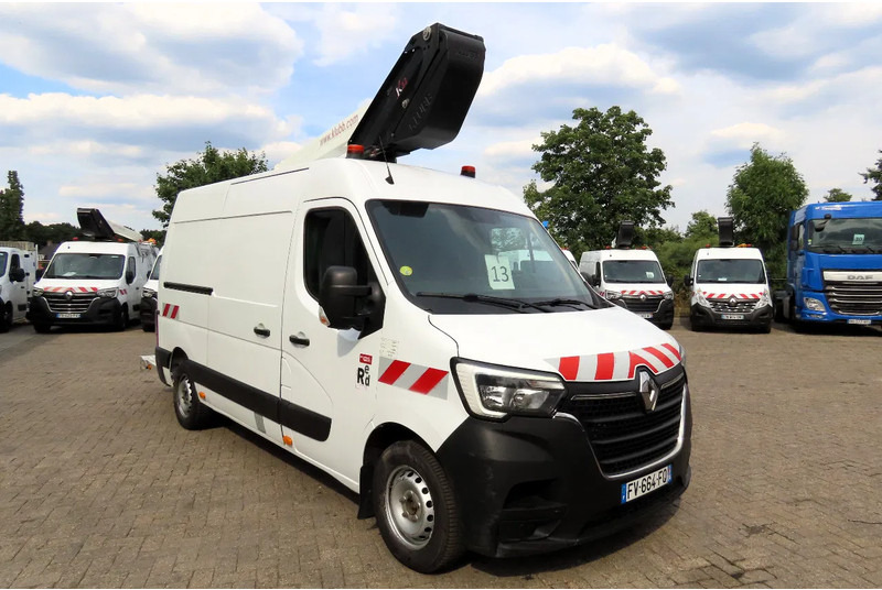 Renault Master 10,5 m 3 SEATS, KLUBB, 3500 kg, euro6 - Kisteherautó: 3 kép. Renault Master 10,5 m 3 SEATS, KLUBB, 3500 kg, euro6 - Kisteherautó: 3 kép.