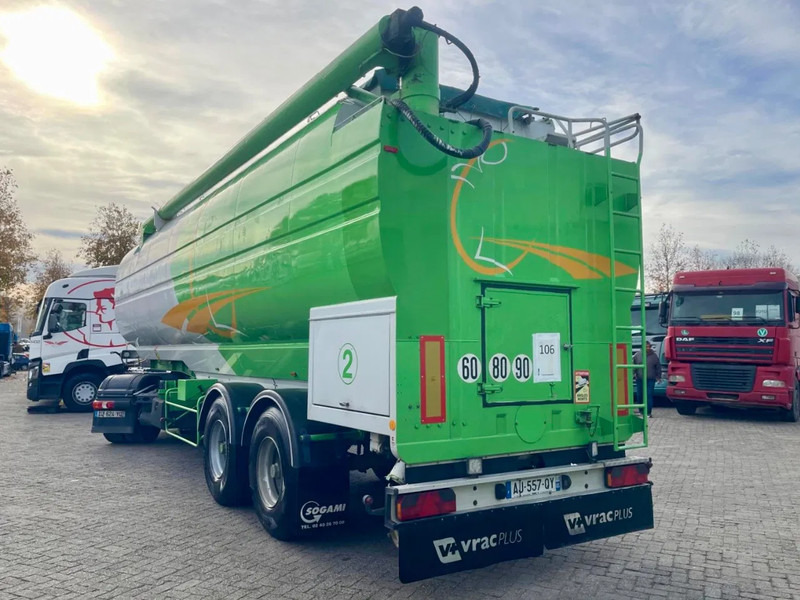 LEVEQUES TSCI, AUGER, HATZ diesel? 7 COMPARTMENTS. Great condition! - Tartályos félpótkocsi: 4 kép. LEVEQUES TSCI, AUGER, HATZ diesel? 7 COMPARTMENTS. Great condition! - Tartályos félpótkocsi: 4 kép.