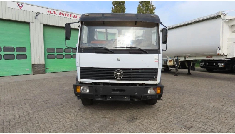 Mercedes-Benz 1514 Manual diesel pomp. Very clean - Teherautó - kábelrendszer: 4 kép. Mercedes-Benz 1514 Manual diesel pomp. Very clean - Teherautó - kábelrendszer: 4 kép.