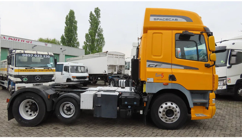 DAF CF 85.410 6x2 RETARDER, P-climate - Nyergesvontató: 3 kép. DAF CF 85.410 6x2 RETARDER, P-climate - Nyergesvontató: 3 kép.