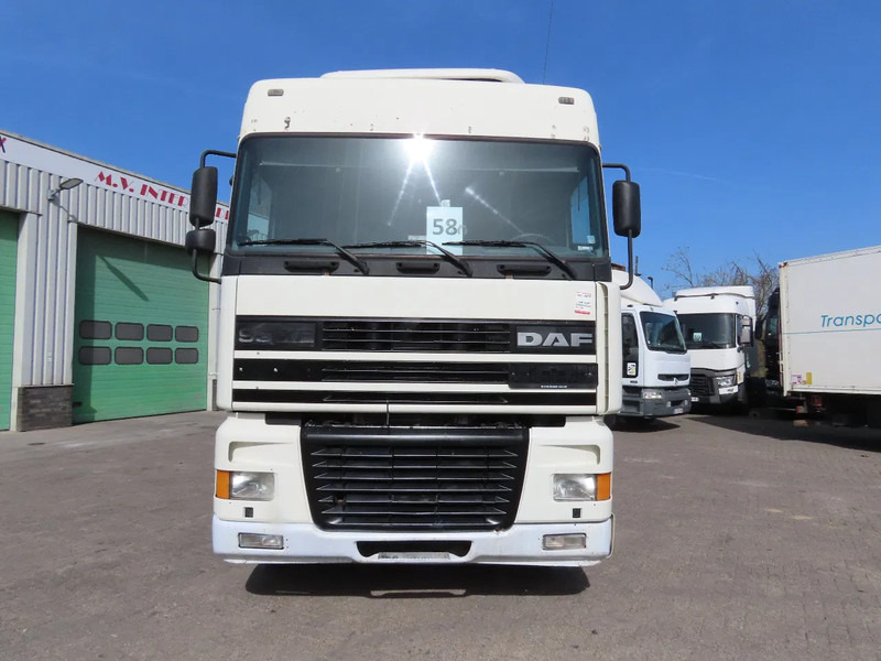 DAF XF 95.480 E4 type, Manual ger, Manual. Great state - Nyergesvontató: 2 kép. DAF XF 95.480 E4 type, Manual ger, Manual. Great state - Nyergesvontató: 2 kép.