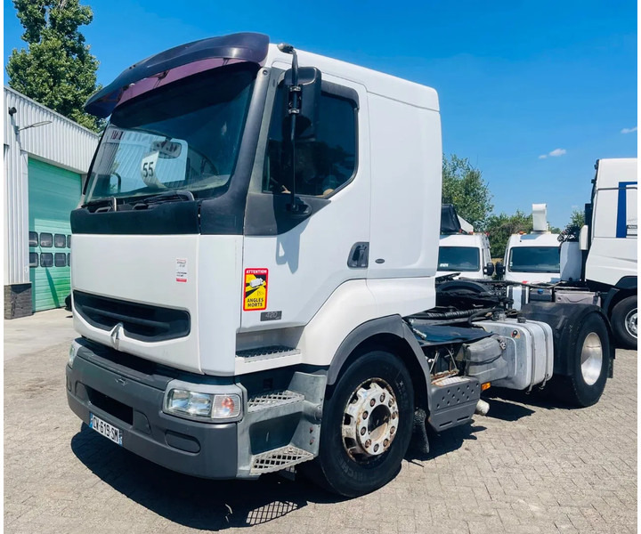 Renault Premium 420 France truck, PTO/Hydrailic. Very clean truck - Nyergesvontató: 4 kép. Renault Premium 420 France truck, PTO/Hydrailic. Very clean truck - Nyergesvontató: 4 kép.