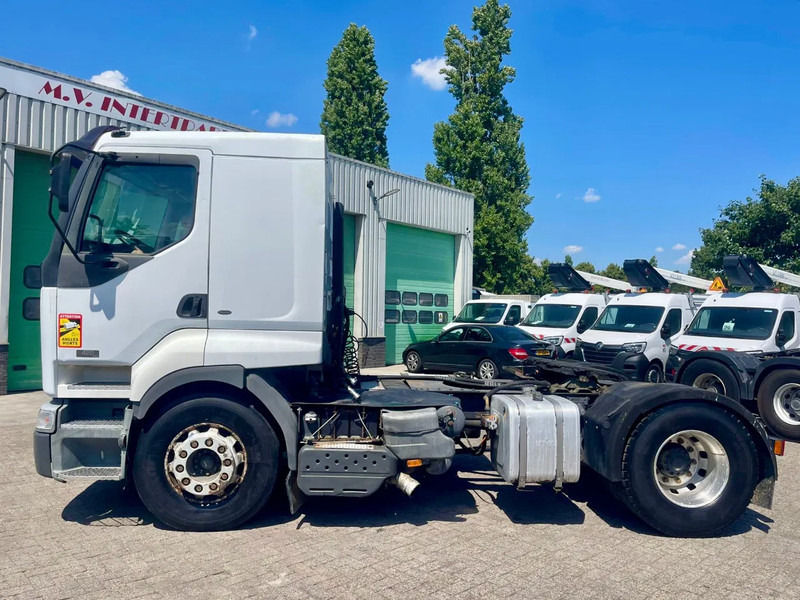 Renault Premium 420 France truck, PTO/Hydrailic. Very clean truck - Nyergesvontató: 5 kép. Renault Premium 420 France truck, PTO/Hydrailic. Very clean truck - Nyergesvontató: 5 kép.