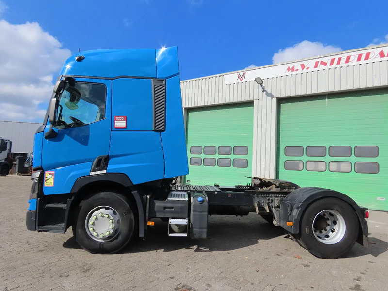 Renault T460 VF611A163KD031757 EURO 6D, RETARDER, GREAT CONDITION - Nyergesvontató: 4 kép. Renault T460 VF611A163KD031757 EURO 6D, RETARDER, GREAT CONDITION - Nyergesvontató: 4 kép.