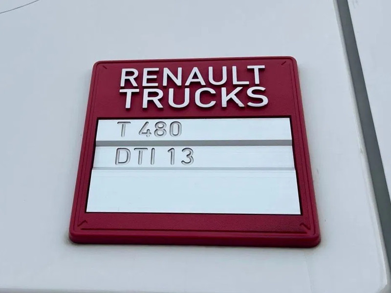 Renault T480 vin: VF611A360MD029559 THIS WEEK TO ZEEBRUGGE POSSIBLE! - Nyergesvontató: 5 kép. Renault T480 vin: VF611A360MD029559 THIS WEEK TO ZEEBRUGGE POSSIBLE! - Nyergesvontató: 5 kép.