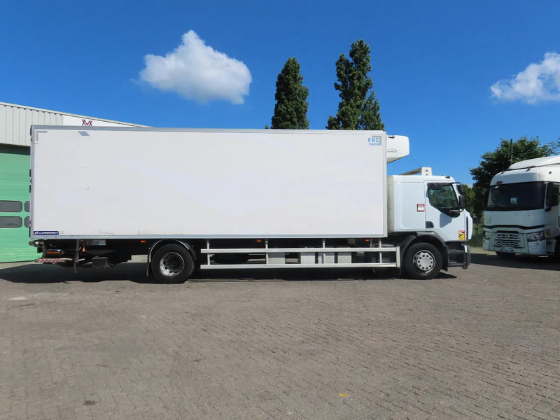 Renault D 19t, Retarder, Carrier 1050, Lamberet, sleeper - Hűtős teherautó: 5 kép. Renault D 19t, Retarder, Carrier 1050, Lamberet, sleeper - Hűtős teherautó: 5 kép.