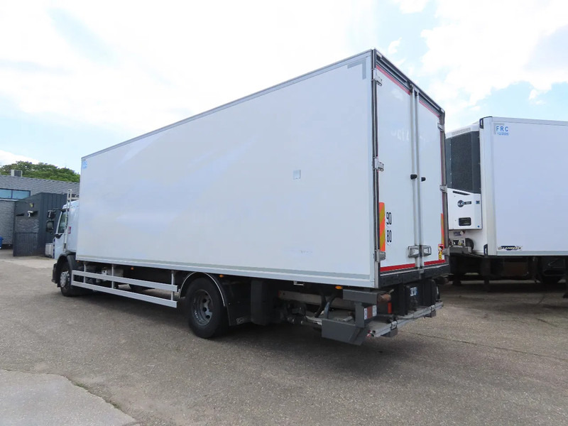 Renault D 330 19T Great condition! !! Telma/Retarder, Thermoking, FRC 05/2026, Sleeper - Hűtős teherautó: 5 kép. Renault D 330 19T Great condition! !! Telma/Retarder, Thermoking, FRC 05/2026, Sleeper - Hűtős teherautó: 5 kép.
