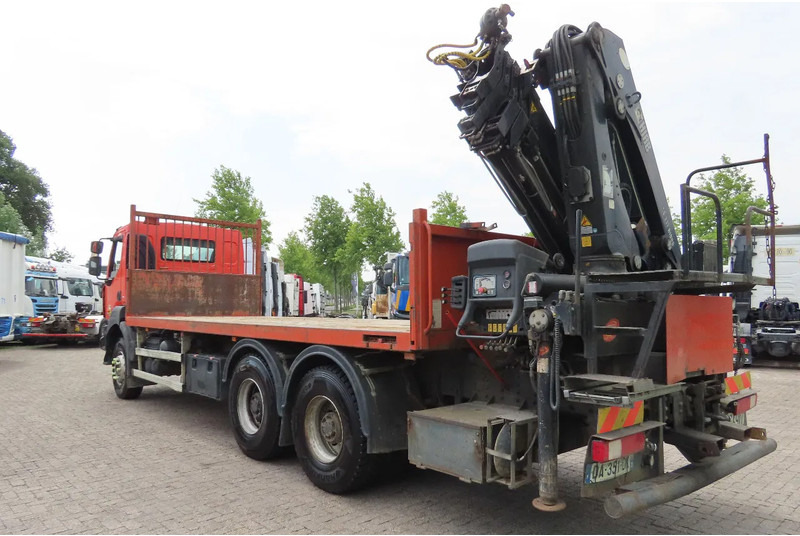 Renault Kerax 430 HIAB 211 EP4 , 6x4 - Darus autó: 3 kép. Renault Kerax 430 HIAB 211 EP4 , 6x4 - Darus autó: 3 kép.