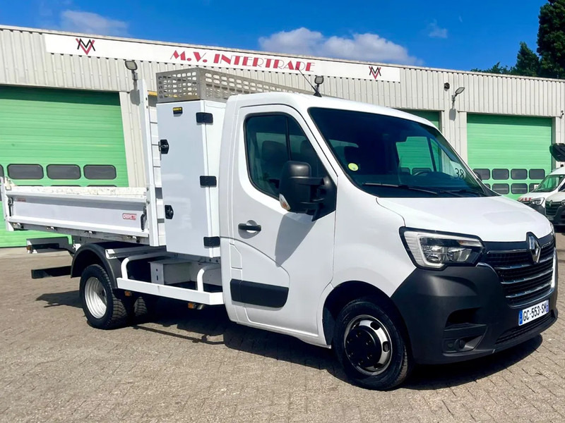 Renault Master 2021 3 seats, Great condition ! EURO 6 - Billenőplatós kisteherautó: 4 kép. Renault Master 2021 3 seats, Great condition ! EURO 6 - Billenőplatós kisteherautó: 4 kép.