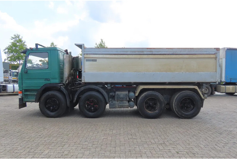 Scania P113-360 8x4 FULL SPRING! SUPER CONDITION! - Billenőplatós teherautó: 5 kép. Scania P113-360 8x4 FULL SPRING! SUPER CONDITION! - Billenőplatós teherautó: 5 kép.