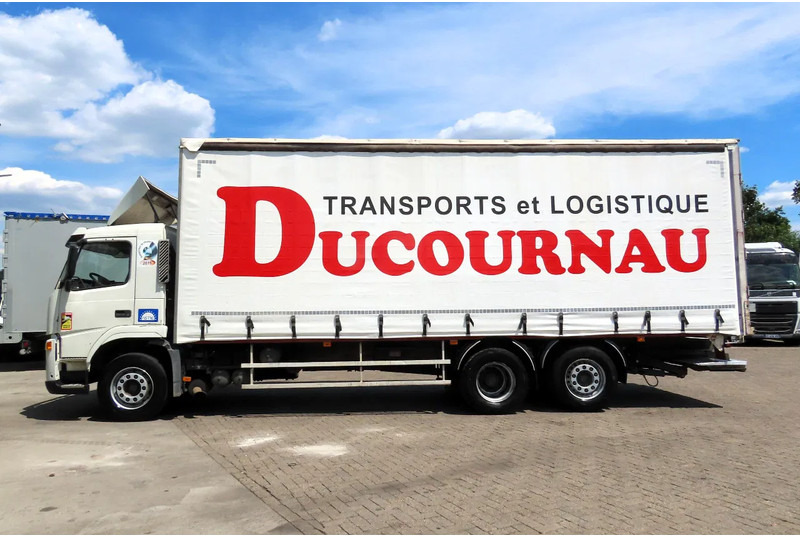 Volvo FM 340 6x2, TOP Condition truck!! - Ponyvás teherautó: 2 kép. Volvo FM 340 6x2, TOP Condition truck!! - Ponyvás teherautó: 2 kép.