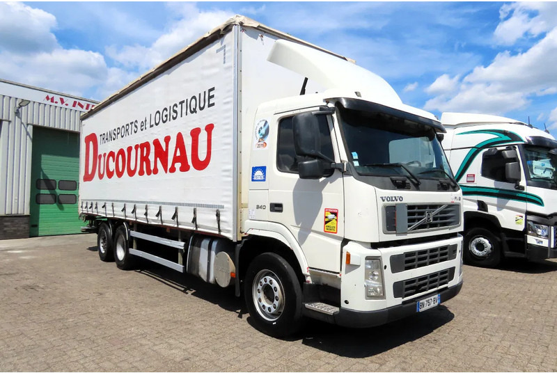 Volvo FM 340 6x2, TOP Condition truck!! - Ponyvás teherautó: 1 kép. Volvo FM 340 6x2, TOP Condition truck!! - Ponyvás teherautó: 1 kép.