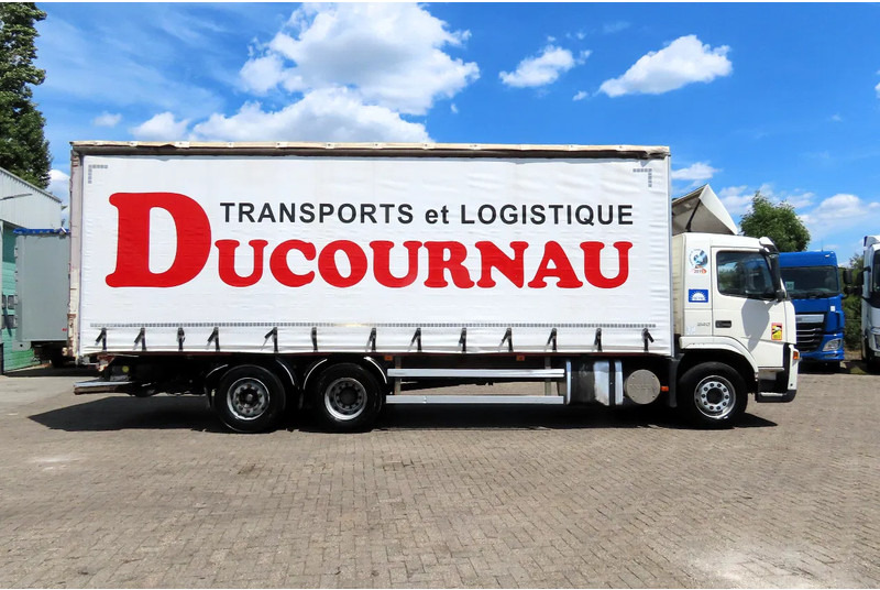 Volvo FM 340 6x2, TOP Condition truck!! - Ponyvás teherautó: 5 kép. Volvo FM 340 6x2, TOP Condition truck!! - Ponyvás teherautó: 5 kép.