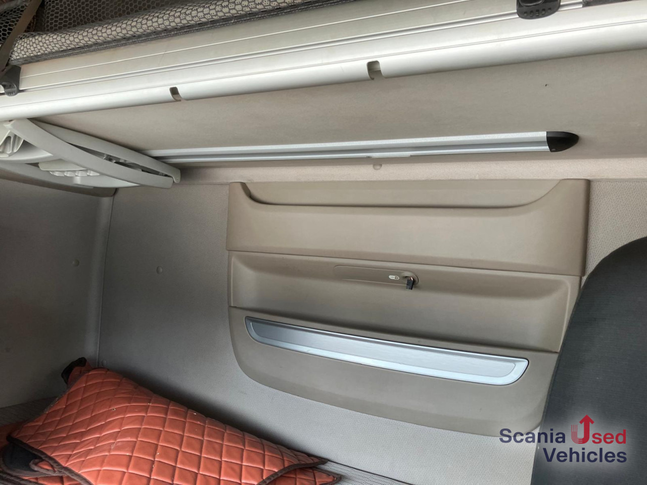 DAF XF 480 6x2 SSC Intarder ! - Cserefelépítményes teherautó: 4 kép. DAF XF 480 6x2 SSC Intarder ! - Cserefelépítményes teherautó: 4 kép.