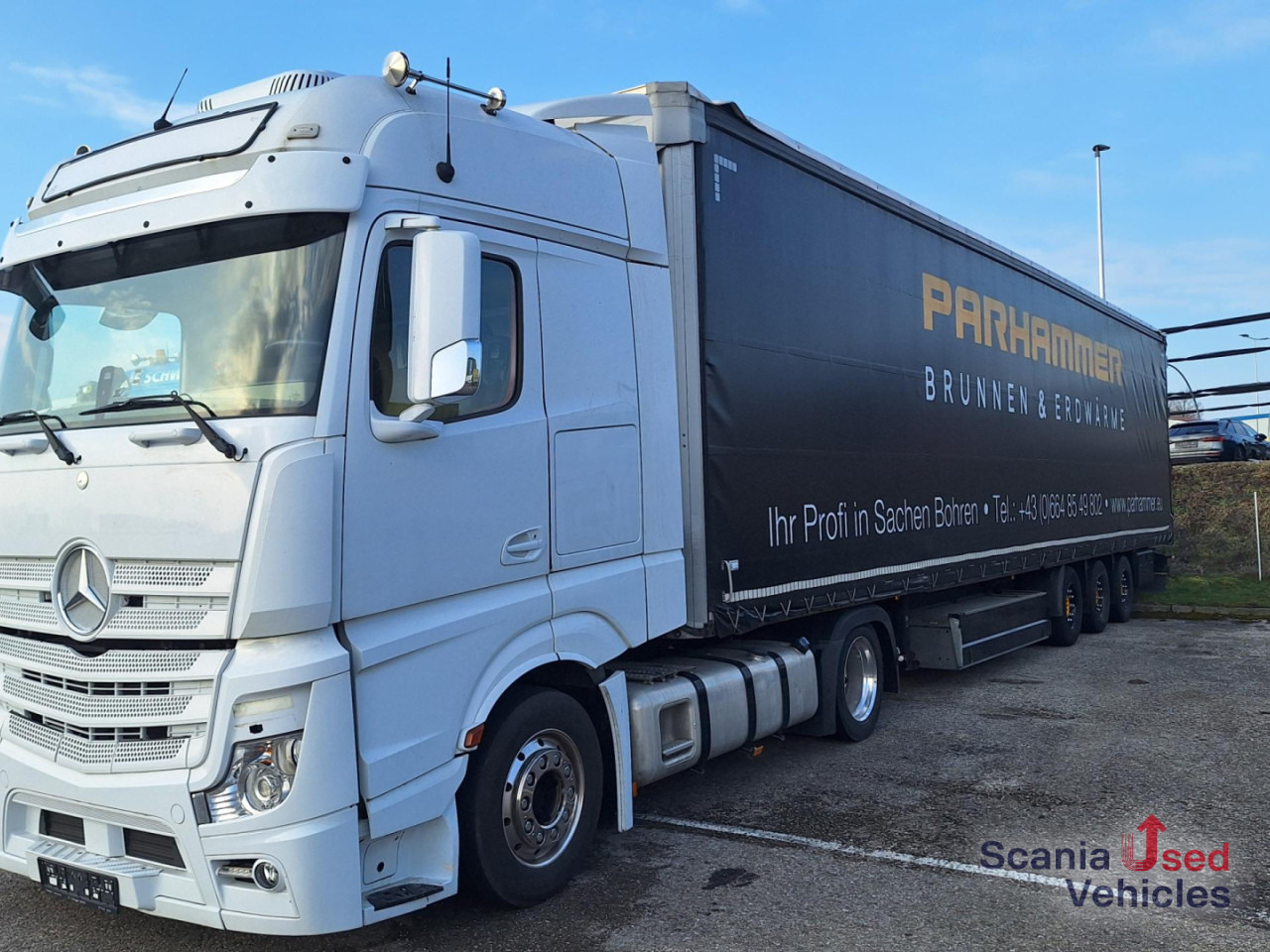 MERCEDES-BENZ Actros 1848 Lowliner Komplettzug Trailer 2015 !! - Nyergesvontató: 1 kép. MERCEDES-BENZ Actros 1848 Lowliner Komplettzug Trailer 2015 !! - Nyergesvontató: 1 kép.