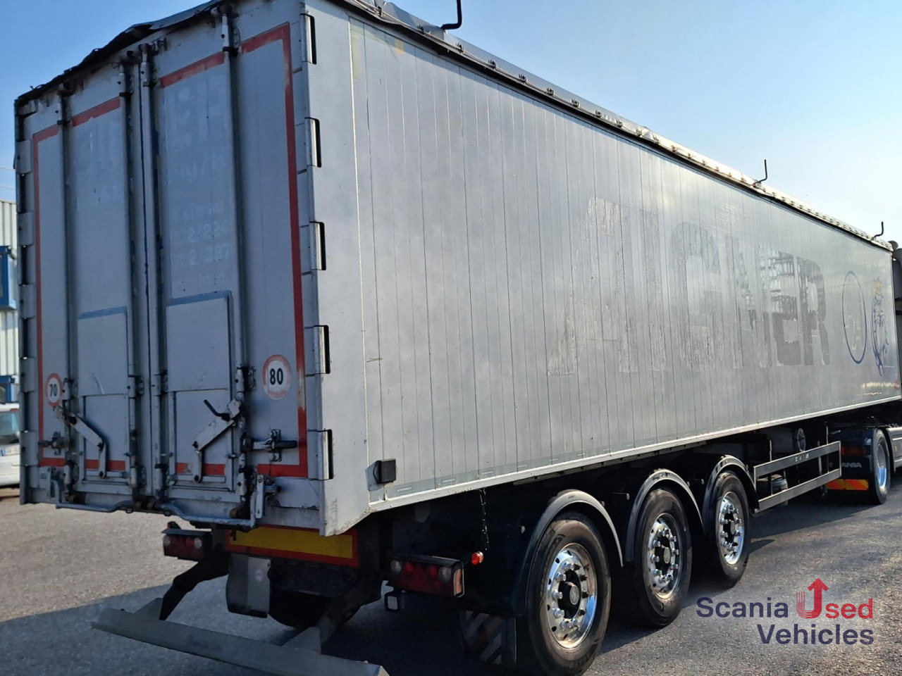 SCHWARZMUELLER K-Serie Kippmulde 62m³ ! - Félpótkocsi billenőplatós: 1 kép. SCHWARZMUELLER K-Serie Kippmulde 62m³ ! - Félpótkocsi billenőplatós: 1 kép.