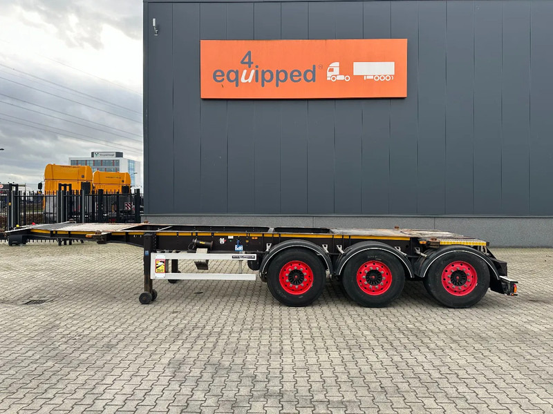 Burg 20FT ADR (EX/II, EX/III, FL, AT) Chassis, Empty weight : 3.690kg, SAF INTRADISC, 2x Liftaxle, NL-chassis - Félpótkocsi cserefelépítményes: 2 kép. Burg 20FT ADR (EX/II, EX/III, FL, AT) Chassis, Empty weight : 3.690kg, SAF INTRADISC, 2x Liftaxle, NL-chassis - Félpótkocsi cserefelépítményes: 2 kép.