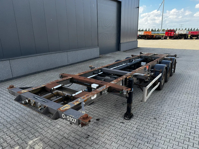 DESOT 20FT/30FT ADR-Chassis, Liftachse, Heckbundig, 2x vorhanden - Félpótkocsi cserefelépítményes: 4 kép. DESOT 20FT/30FT ADR-Chassis, Liftachse, Heckbundig, 2x vorhanden - Félpótkocsi cserefelépítményes: 4 kép.