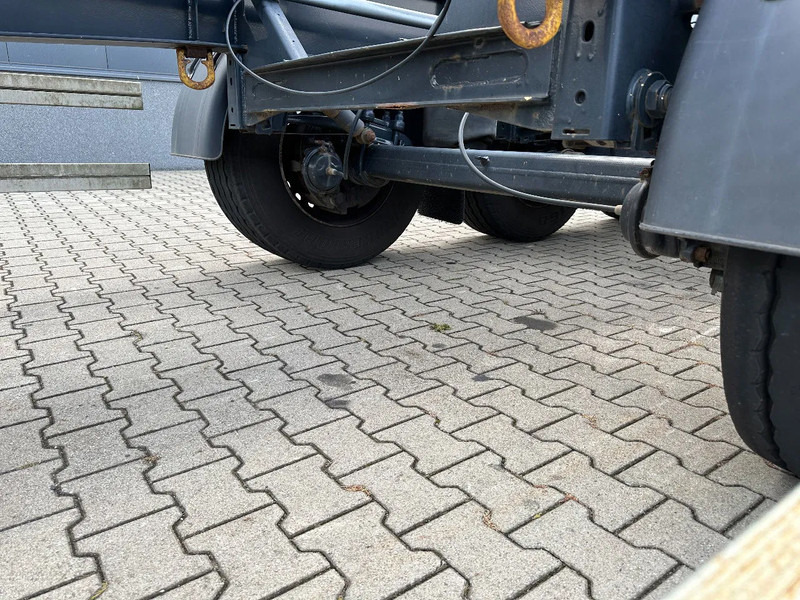 Félpótkocsi cserefelépítményes Diversen Turbo's Hoet 20FT HC GOOSENECK ADR CHASSIS, BPW + DISC, ADR (FL, AT, OX), 2x available: 17 kép. Félpótkocsi cserefelépítményes Diversen Turbo's Hoet 20FT HC GOOSENECK ADR CHASSIS, BPW + DISC, ADR (FL, AT, OX), 2x available: 17 kép.