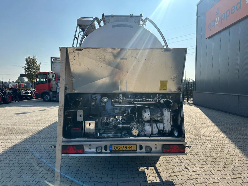 Feldbinder FOOD / LEVENSMIDDELEN / LEBENSMITTEL / 33.500L / 3-COMP / PUMP / NL-trailer / APK: 05-2026 - Tartályos félpótkocsi: 5 kép. Feldbinder FOOD / LEVENSMIDDELEN / LEBENSMITTEL / 33.500L / 3-COMP / PUMP / NL-trailer / APK: 05-2026 - Tartályos félpótkocsi: 5 kép.