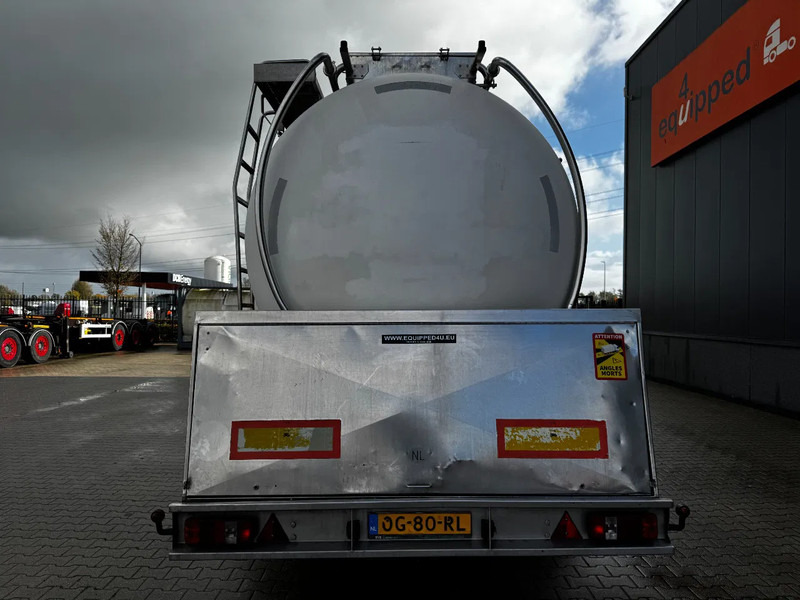 Feldbinder LEBENSMITTEL / LEVENSMIDDELEN FOOD / 33.500L / 3-COMP / PUMPE / INOX / NL-trailer / APK: 05-2026 - Tartályos félpótkocsi: 5 kép. Feldbinder LEBENSMITTEL / LEVENSMIDDELEN FOOD / 33.500L / 3-COMP / PUMPE / INOX / NL-trailer / APK: 05-2026 - Tartályos félpótkocsi: 5 kép.