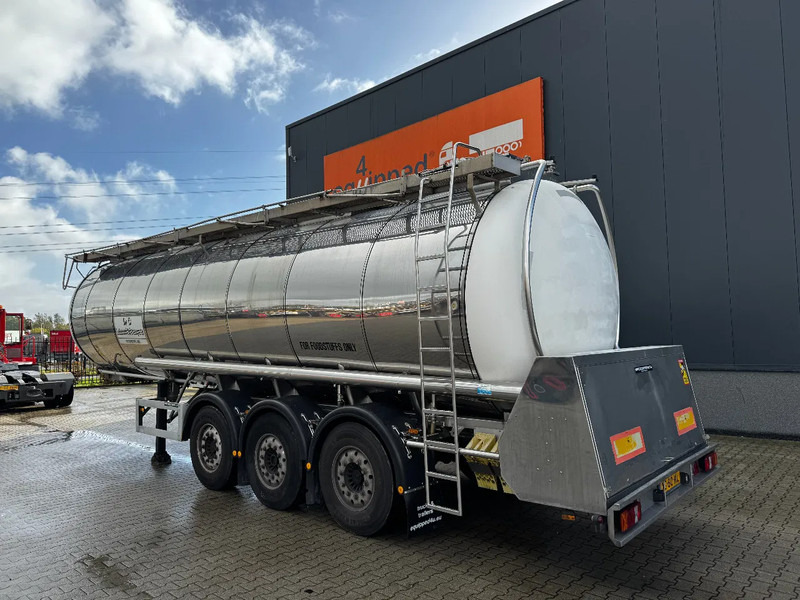 Feldbinder LEBENSMITTEL / LEVENSMIDDELEN FOOD / 33.500L / 3-COMP / PUMPE / INOX / NL-trailer / APK: 05-2026 - Tartályos félpótkocsi: 4 kép. Feldbinder LEBENSMITTEL / LEVENSMIDDELEN FOOD / 33.500L / 3-COMP / PUMPE / INOX / NL-trailer / APK: 05-2026 - Tartályos félpótkocsi: 4 kép.