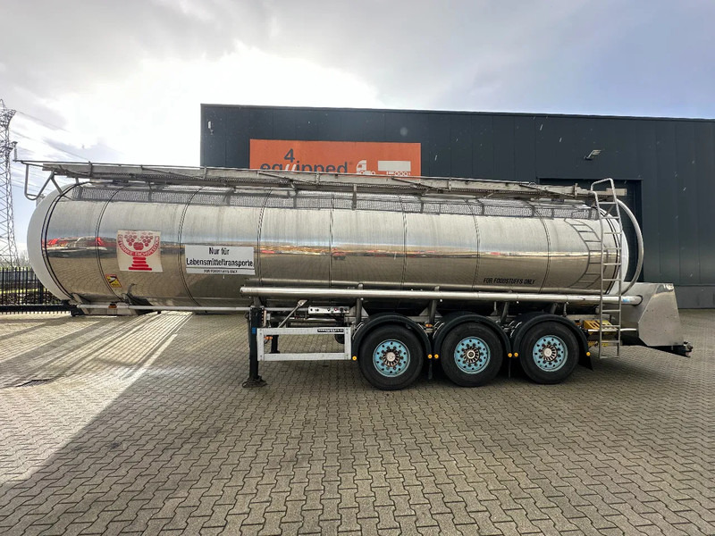 Feldbinder LEBENSMITTEL / LEVENSMIDDELEN FOOD / 33.500L / 3-COMP / PUMPE / INOX / NL-trailer / APK: 07-2026 - Tartályos félpótkocsi: 2 kép. Feldbinder LEBENSMITTEL / LEVENSMIDDELEN FOOD / 33.500L / 3-COMP / PUMPE / INOX / NL-trailer / APK: 07-2026 - Tartályos félpótkocsi: 2 kép.