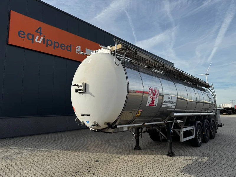 Feldbinder LEBENSMITTEL / LEVENSMIDDELEN FOOD / 33.500L / 3-COMP / PUMPE / INOX / NL-trailer / APK: 10-2026 - Tartályos félpótkocsi: 1 kép. Feldbinder LEBENSMITTEL / LEVENSMIDDELEN FOOD / 33.500L / 3-COMP / PUMPE / INOX / NL-trailer / APK: 10-2026 - Tartályos félpótkocsi: 1 kép.
