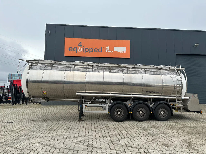 Feldbinder LEVENSMIDDELEN / FOOD / LEBENSMITTEL / 33.500L / 3-COMP / POMP / NL-trailer / APK: 12-2026, 10x beschikbaar - Tartályos félpótkocsi: 3 kép. Feldbinder LEVENSMIDDELEN / FOOD / LEBENSMITTEL / 33.500L / 3-COMP / POMP / NL-trailer / APK: 12-2026, 10x beschikbaar - Tartályos félpótkocsi: 3 kép.