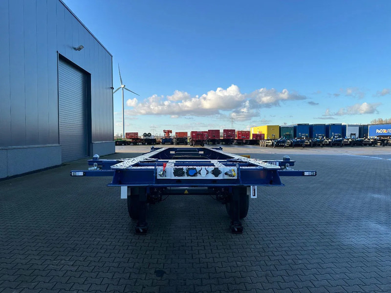 Krone NEW / DIRECT AVAILABLE 20FT ADR-CHASSIS, EMPTY WEIGHT: 3.470kg, DISCBRAKES, LIFTAXLE, 2x available - Félpótkocsi cserefelépítményes: 5 kép. Krone NEW / DIRECT AVAILABLE 20FT ADR-CHASSIS, EMPTY WEIGHT: 3.470kg, DISCBRAKES, LIFTAXLE, 2x available - Félpótkocsi cserefelépítményes: 5 kép.
