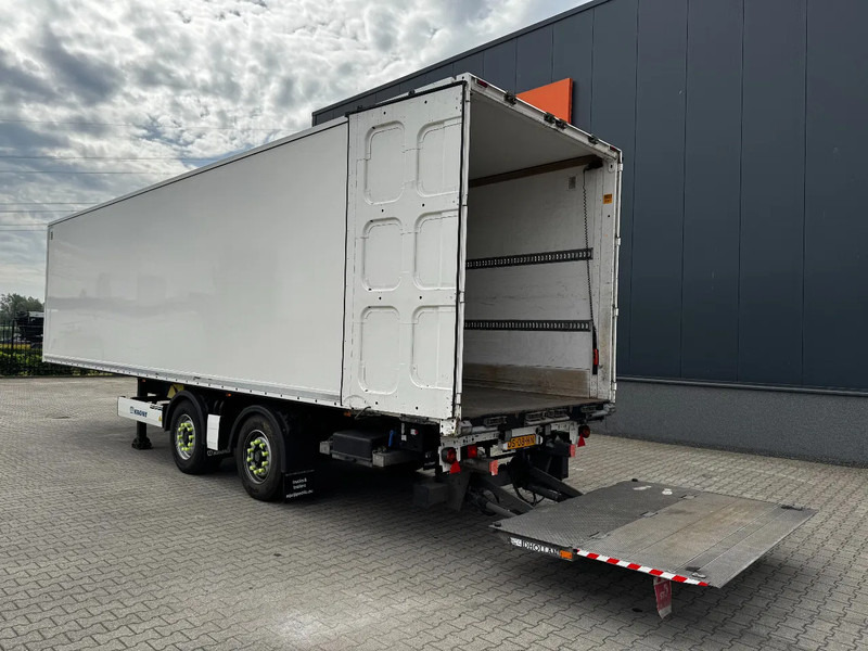 Krone TOP, 2 assige CITY box, laadklep, Tridec, liftas, APK/LPK: 02/2026, XL opbouw - Félpótkocsi dobozos: 2 kép. Krone TOP, 2 assige CITY box, laadklep, Tridec, liftas, APK/LPK: 02/2026, XL opbouw - Félpótkocsi dobozos: 2 kép.