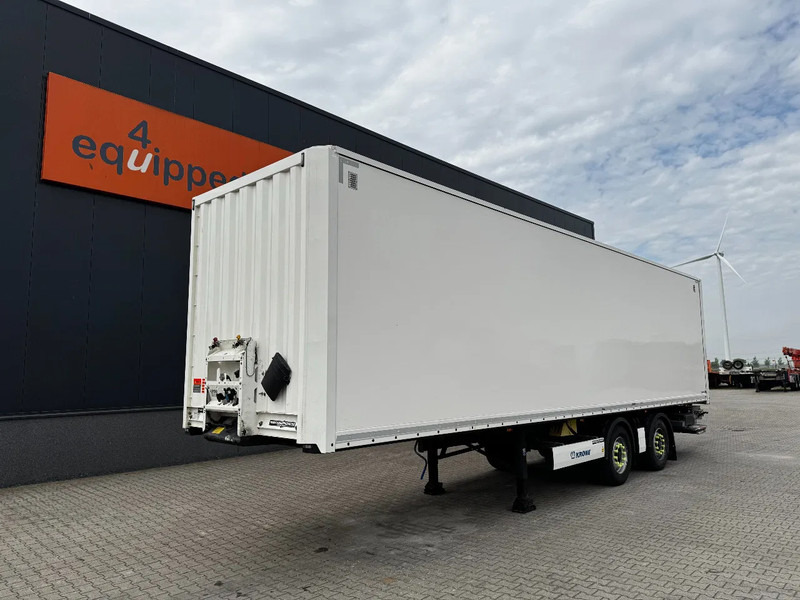 Krone TOP, 2 assige CITY box, laadklep, Tridec, liftas, APK/LPK: 02/2026, XL opbouw - Félpótkocsi dobozos: 1 kép. Krone TOP, 2 assige CITY box, laadklep, Tridec, liftas, APK/LPK: 02/2026, XL opbouw - Félpótkocsi dobozos: 1 kép.