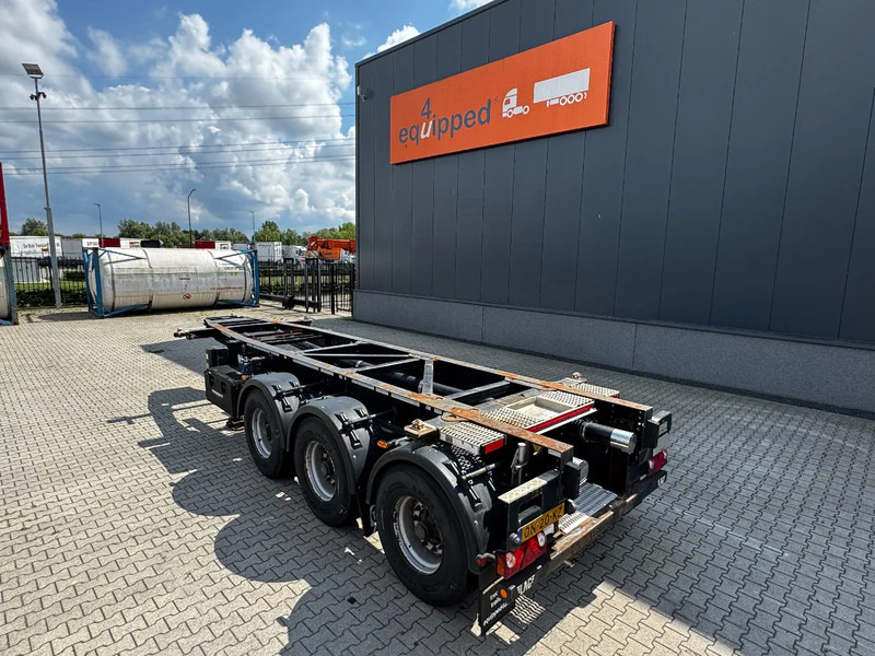 LAG 20FT, 3.540kg, BPW, ADR (EXII, EXII, FL, AT), NL, APK/ADR: 01/2026, 90% tyres - Félpótkocsi cserefelépítményes: 3 kép. LAG 20FT, 3.540kg, BPW, ADR (EXII, EXII, FL, AT), NL, APK/ADR: 01/2026, 90% tyres - Félpótkocsi cserefelépítményes: 3 kép.