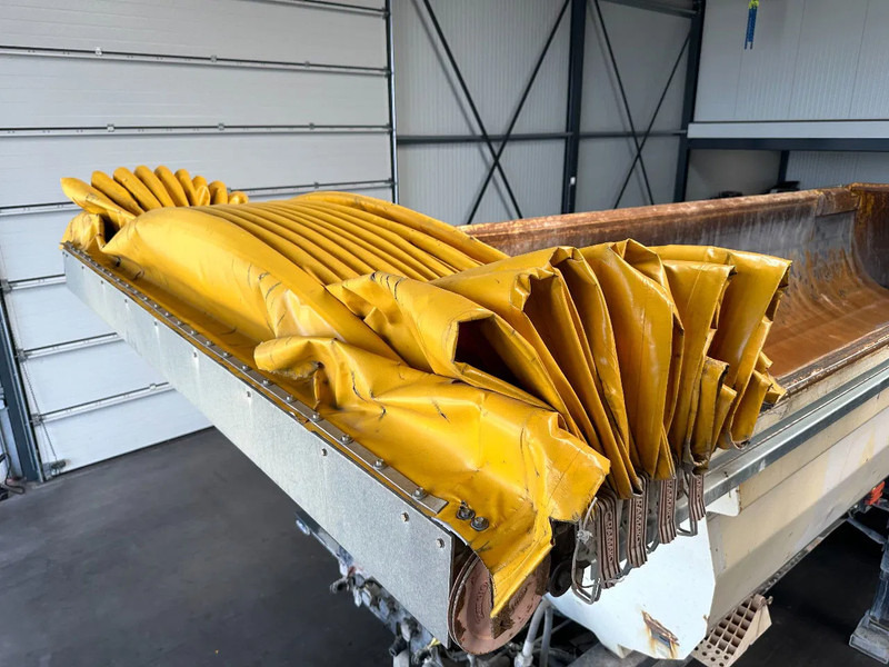 Félpótkocsi billenőplatós Meiller TR-2 (MHPS 41/2) / 26cbm / SAF discbrakes / STEEL-STEEL: 15 kép.