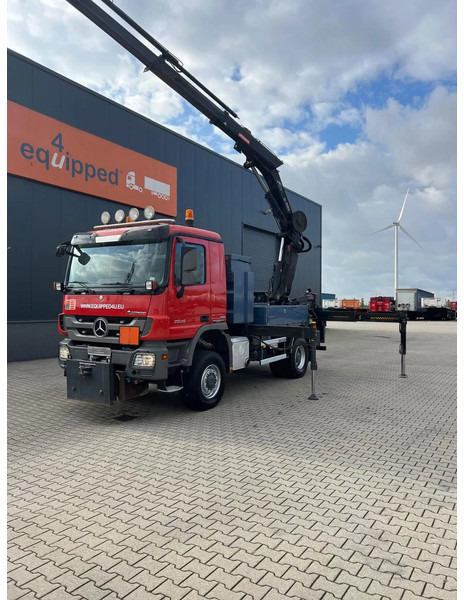 Mercedes-Benz Actros 2046 4x4 / FULL SPRING / HIAB 288 EP 5 HIPRO Crane / EURO-5 - Darus autó: 2 kép. Mercedes-Benz Actros 2046 4x4 / FULL SPRING / HIAB 288 EP 5 HIPRO Crane / EURO-5 - Darus autó: 2 kép.