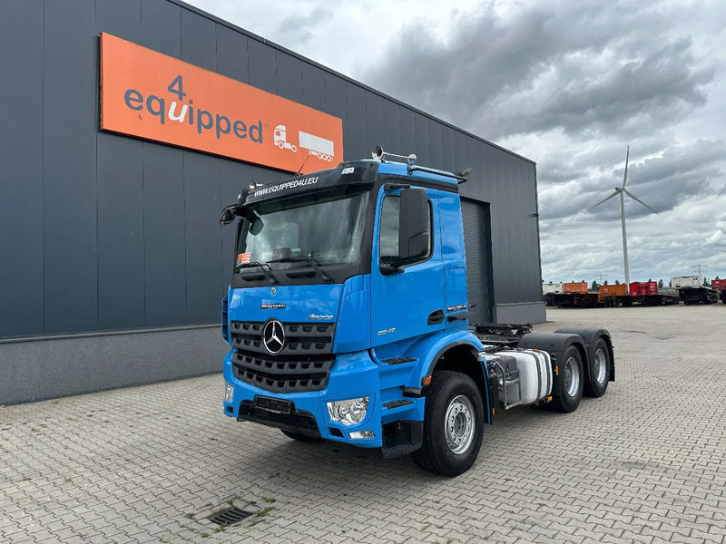 Mercedes-Benz Arocs 2648, 6x4, EURO-6D, 201.874km, - Nyergesvontató: 1 kép. Mercedes-Benz Arocs 2648, 6x4, EURO-6D, 201.874km, - Nyergesvontató: 1 kép.