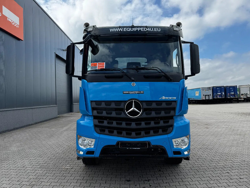 Mercedes-Benz Arocs 2648, 6x4, hydraulics, 201.874km, EUR 6 d - Nyergesvontató: 2 kép. Mercedes-Benz Arocs 2648, 6x4, hydraulics, 201.874km, EUR 6 d - Nyergesvontató: 2 kép.