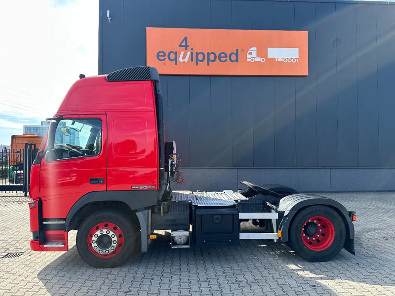 Volvo FM 420 Globetrotter, ADR (FL, OX, AT), ALCOA, only 446TKM - Nyergesvontató: 2 kép. Volvo FM 420 Globetrotter, ADR (FL, OX, AT), ALCOA, only 446TKM - Nyergesvontató: 2 kép.