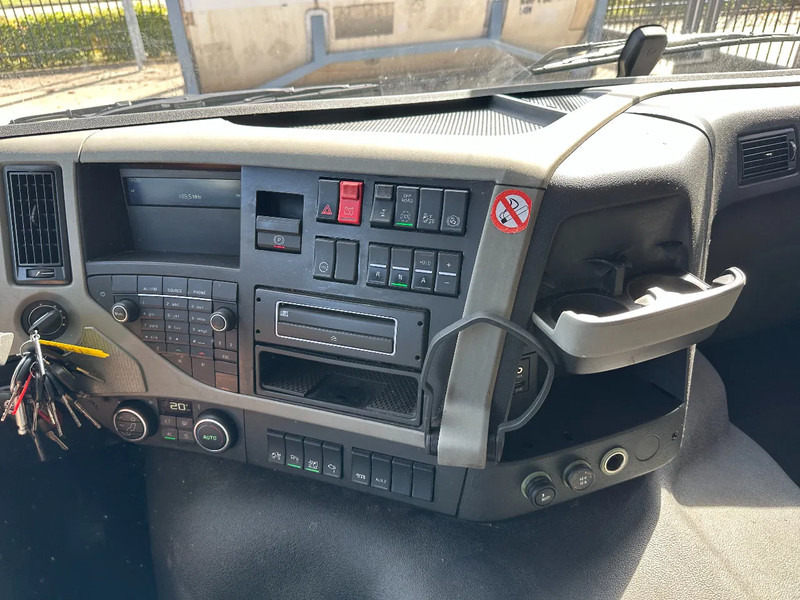 Nyergesvontató Volvo FM 420 Globetrotter, ADR (FL, OX, AT), ALCOA, only 446TKM: 20 kép.