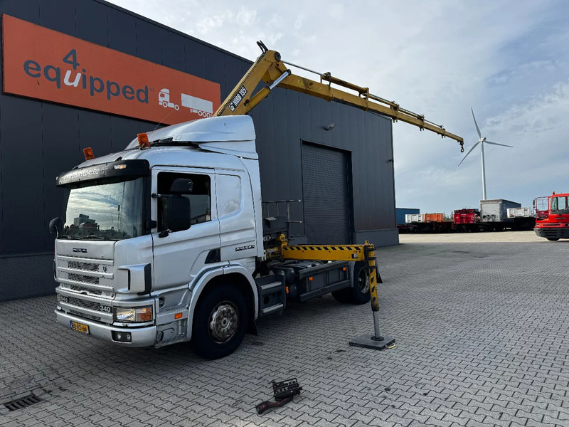 Scania P114-340 + HIAB 19-5 crane + remote / Euro-3 / 3 pedals / NL-truck / APK: 12-2025 - Darus autó: 1 kép. Scania P114-340 + HIAB 19-5 crane + remote / Euro-3 / 3 pedals / NL-truck / APK: 12-2025 - Darus autó: 1 kép.