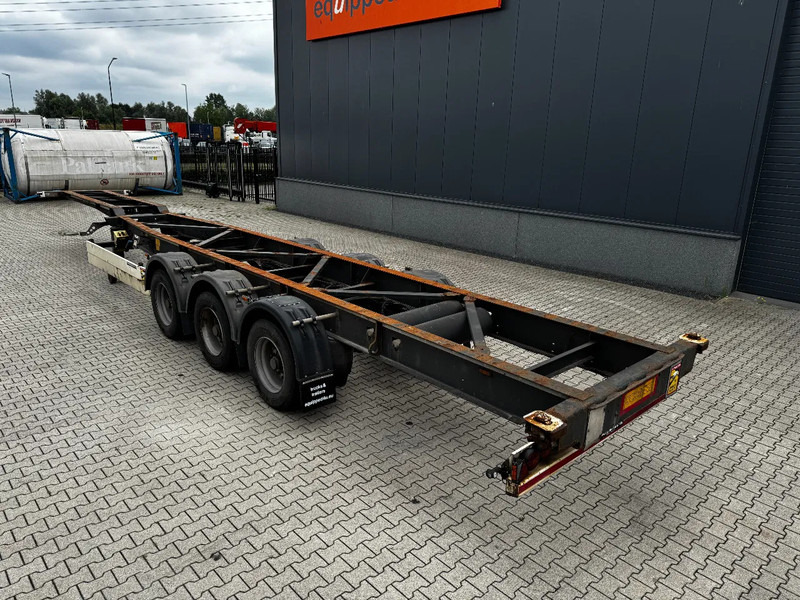 Schmitz Cargobull 45FT HC, Leergewicht: 4.240kg, BPW+Trommel, NL-Chassis - Félpótkocsi cserefelépítményes: 2 kép. Schmitz Cargobull 45FT HC, Leergewicht: 4.240kg, BPW+Trommel, NL-Chassis - Félpótkocsi cserefelépítményes: 2 kép.