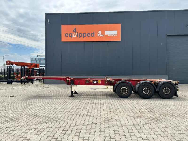 Schmitz Cargobull SCF 24 G MX 40FT HC-chassis, discbrakes, liftaxle, extendable at the rear, NL-chassis - Félpótkocsi cserefelépítményes: 4 kép. Schmitz Cargobull SCF 24 G MX 40FT HC-chassis, discbrakes, liftaxle, extendable at the rear, NL-chassis - Félpótkocsi cserefelépítményes: 4 kép.
